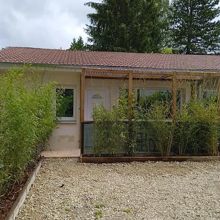 J Guest house Oyonnax